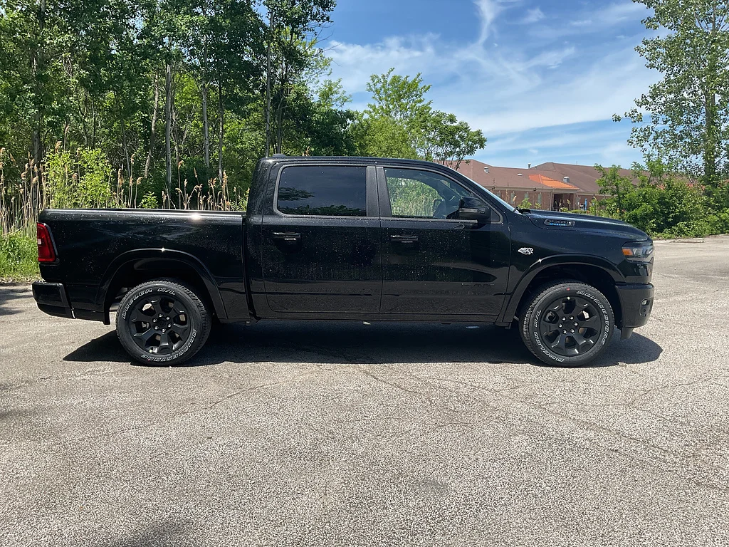 New 2026 Diamond Black Crystal Pearlcoat RAM Lone Star Crew Cab 4x4 5