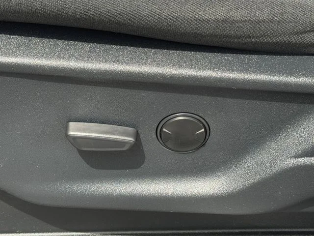Used 2025 Black Ford XLT image 18