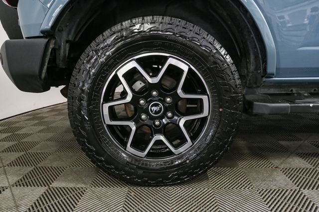 Used 2022  Ford Outer Banks image 13