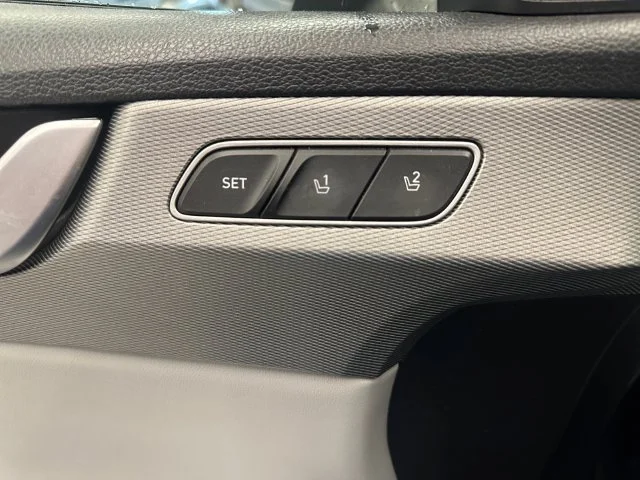 Used 2021 Blue Hyundai SEL image 28
