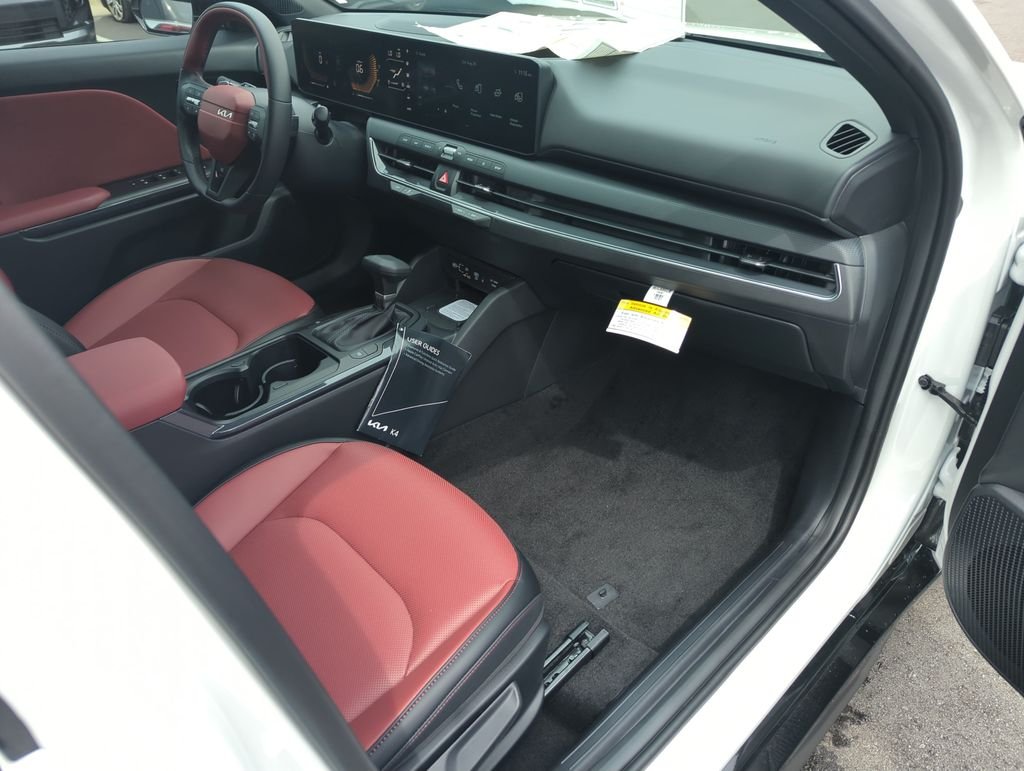 New 2026 Snow White Pearl Kia GT-Line image 36