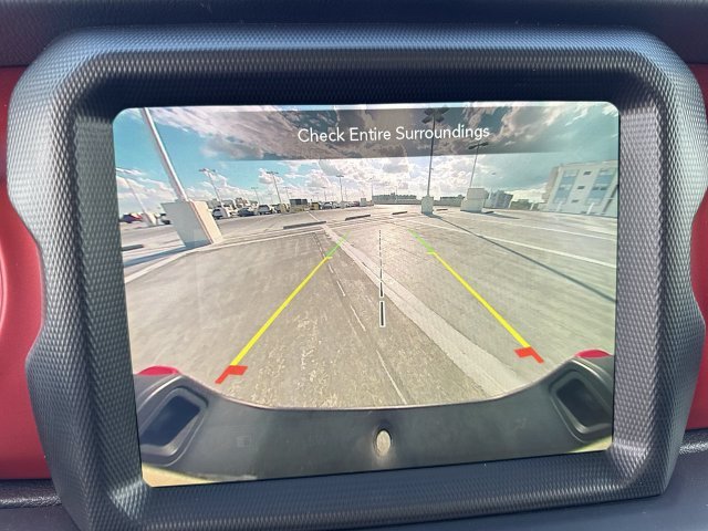 Used 2022  Jeep Rubicon image 17