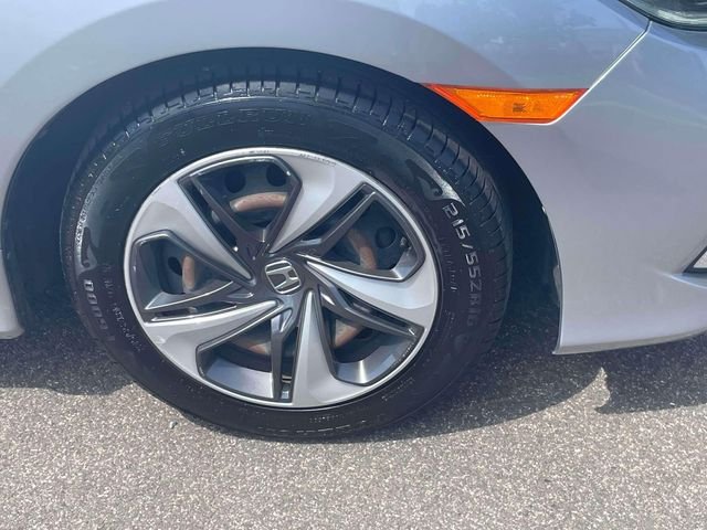 Certified Used 2020 Lunar Silver Metallic Honda LX image 8