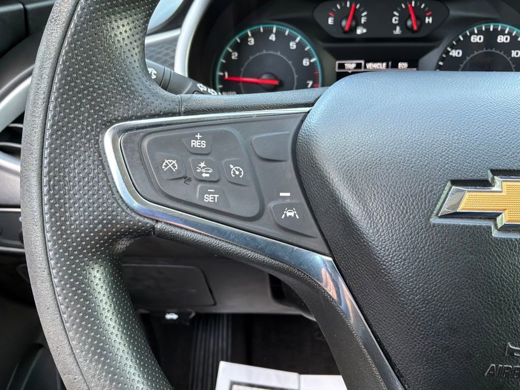 Used 2021 SHADOW GRAY METALLIC Chevrolet LS image 15