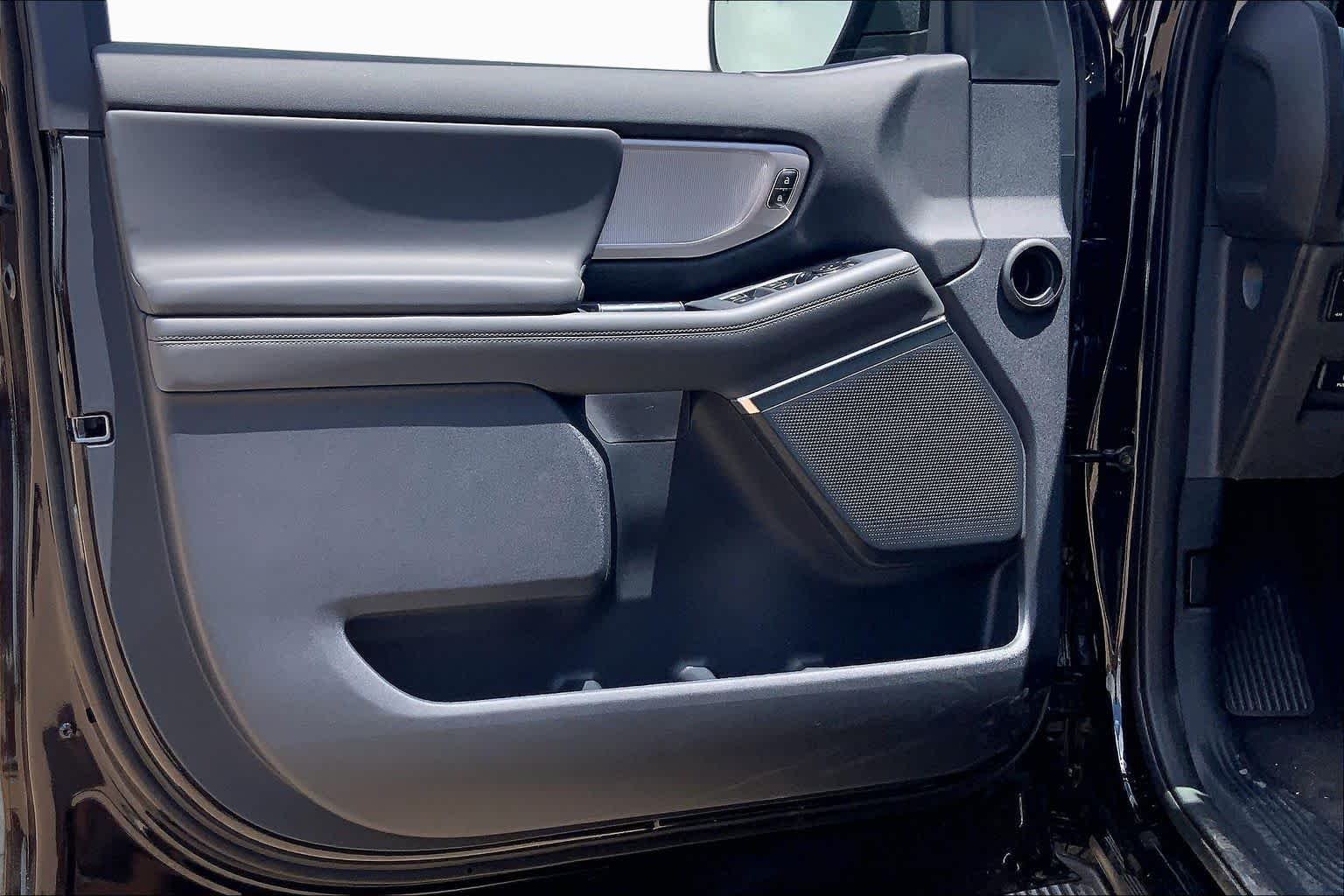 New 2026 Agate Black Metallic Ford Active image 10