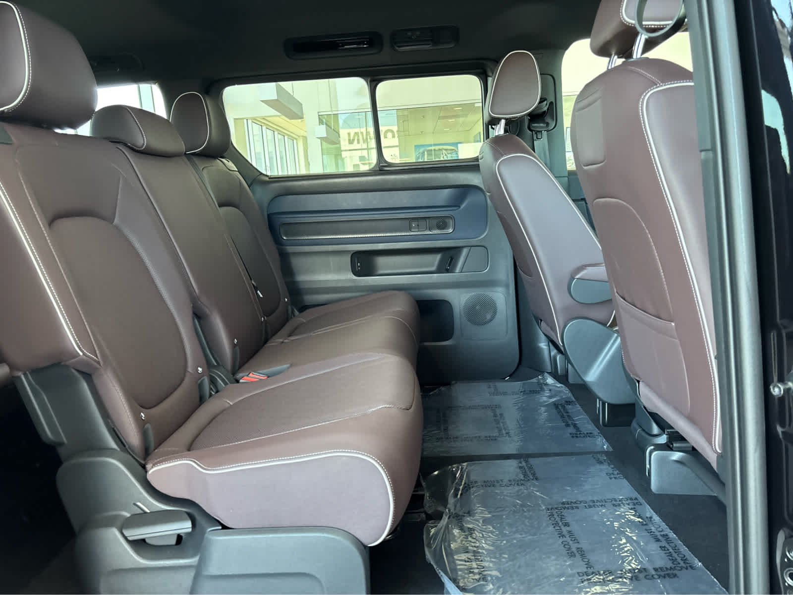 2025 Volkswagen ID. Buzz PRO S - Photo 28