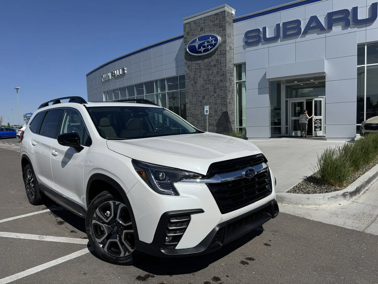 2026 Subaru Ascent Limited 7 Passenger's photo