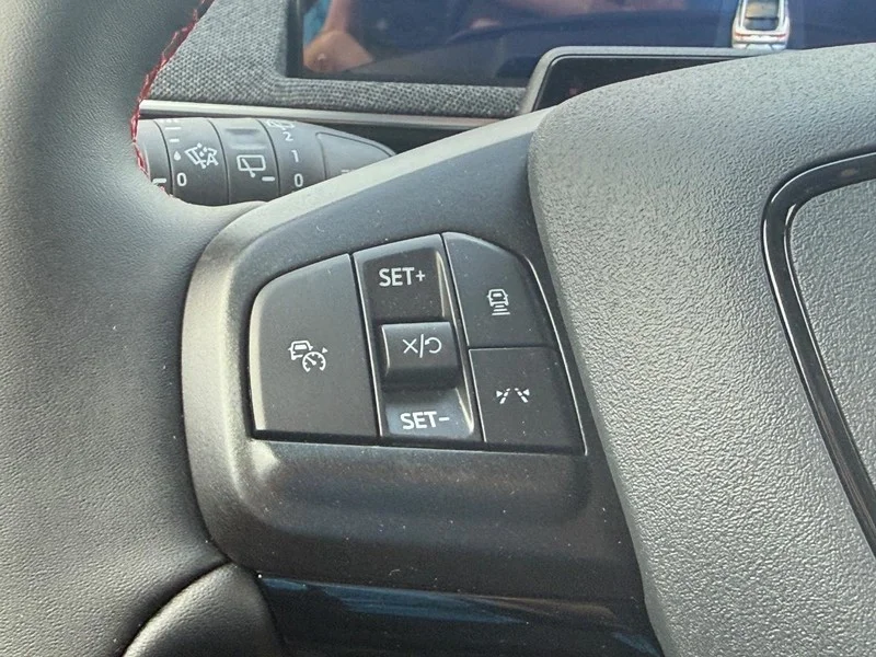 New 2026 Glacier Gray Metallic Tri-coat Ford Premium AWD image 8