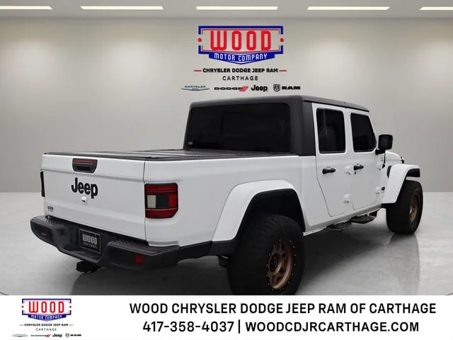 Used 2022 Bright White Clearcoat Jeep Sport image 3