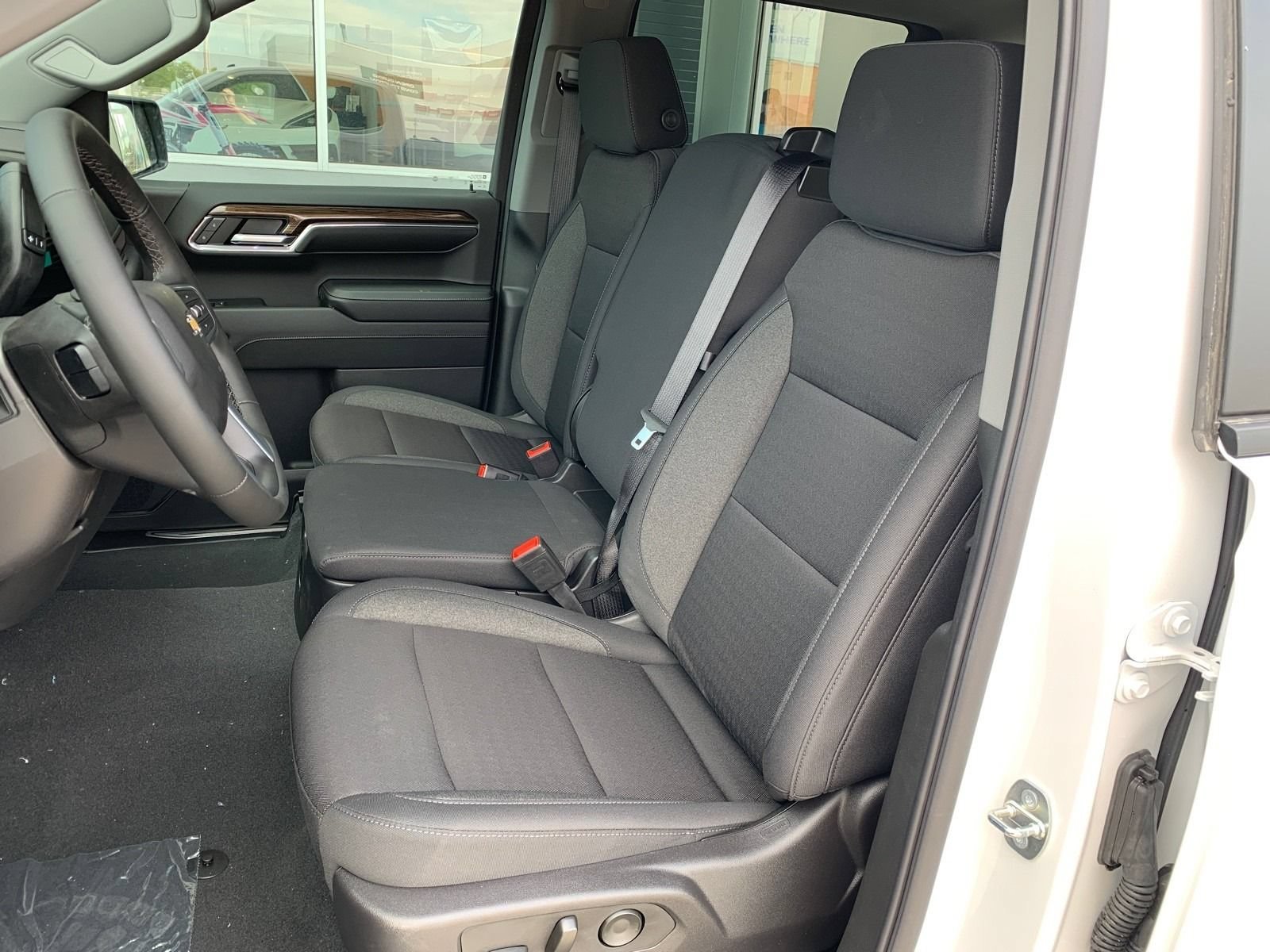 New 2026 Summit White Chevrolet LT (2FL) with Convenience Package - Trailering Package image 17