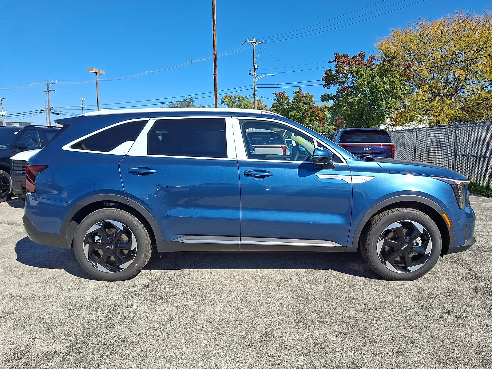 New 2026 Blue Kia EX image 8