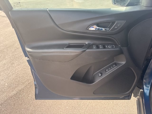 Used 2020 Blue Chevrolet Premier image 12
