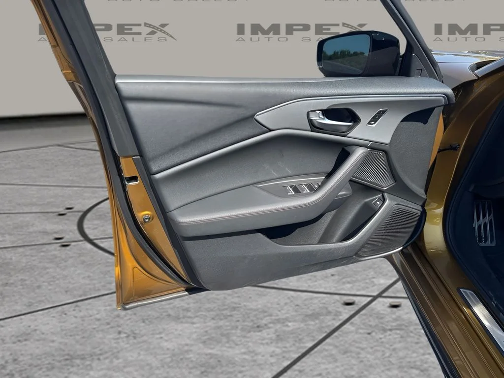 Used 2022 Gold Acura Type S image 23