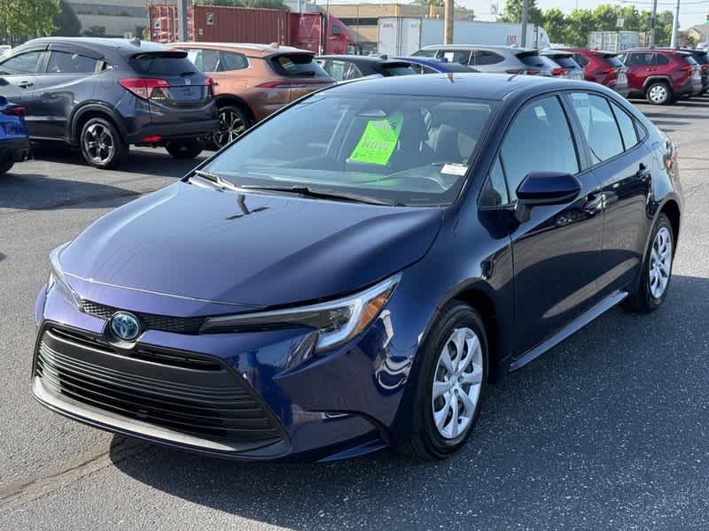 Used 2025 Blueprint Toyota Hybrid LE image 8