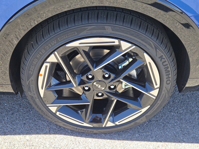 New 2026 Wave Blue Kia GT-Line image 5