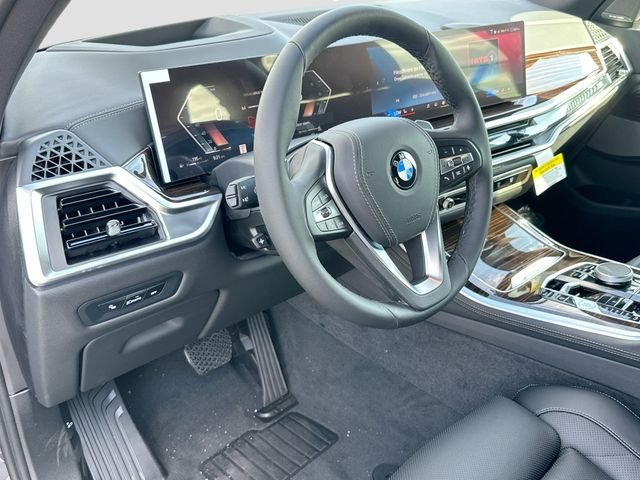 New 2026 Gray BMW xDrive40i image 7
