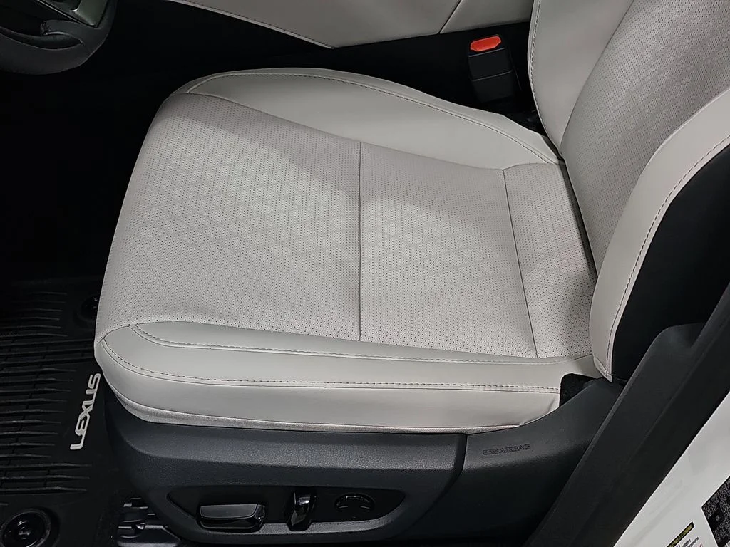 New 2026  Lexus 350h Premium+ image 27