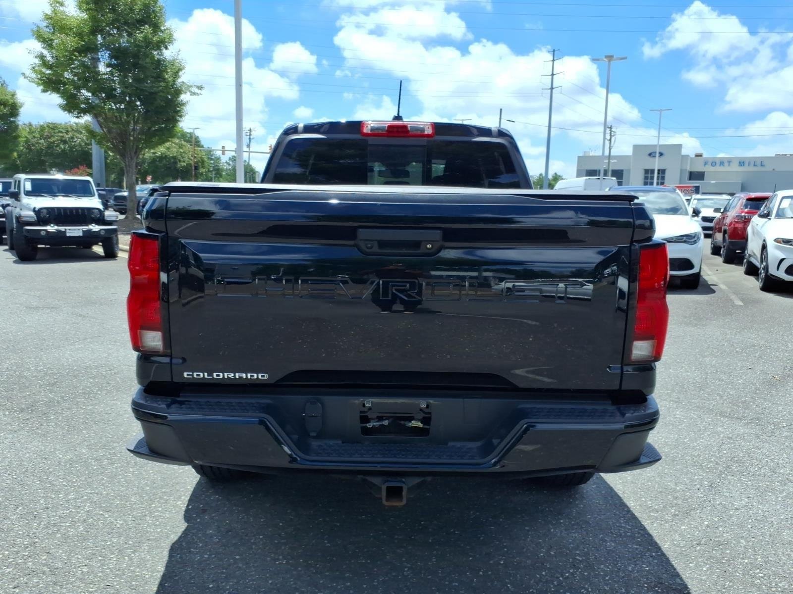 Used 2023 Black Chevrolet 4WD Z71 image 18