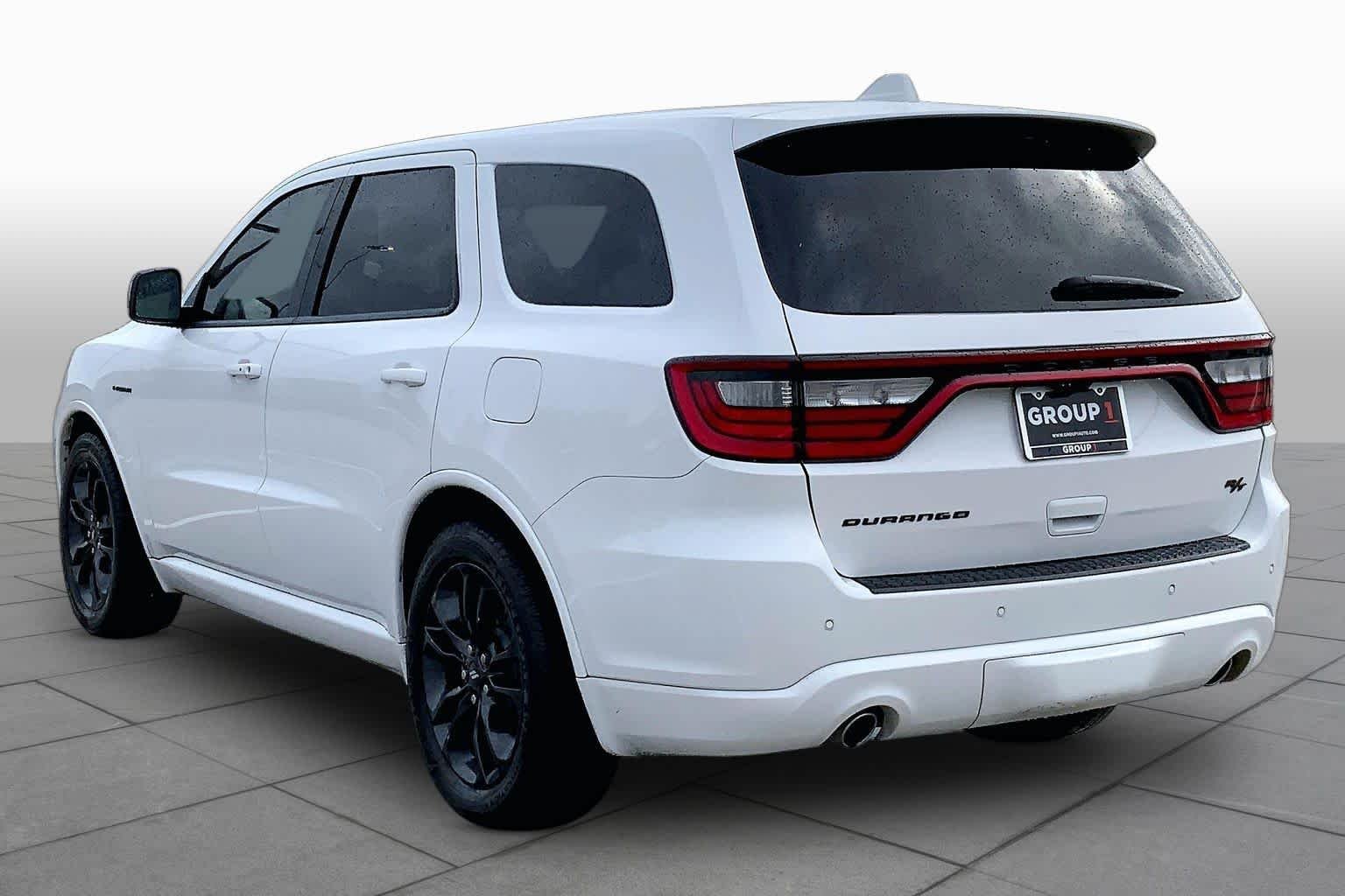 Used 2022 White Knuckle Clearcoat Dodge R/T Plus image 12