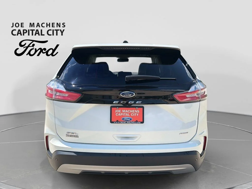 Used 2024 White Metallic Ford SEL image 6