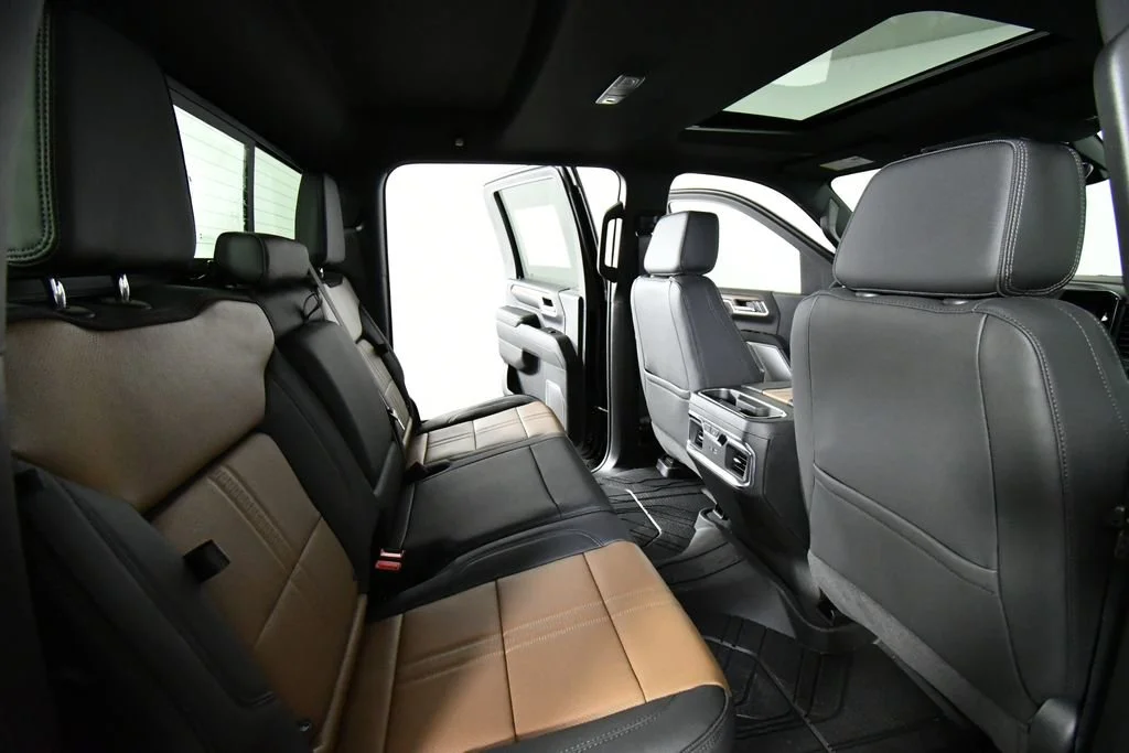 2026 Chevrolet Silverado 3500 HD High Country - Photo 25