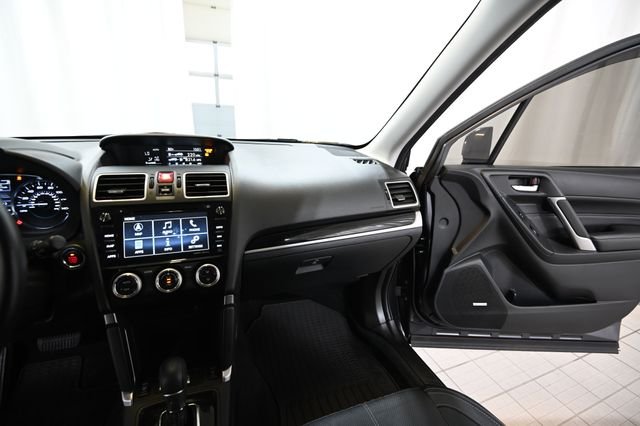 Used 2018 Gray Subaru 2.0XT Touring image 30