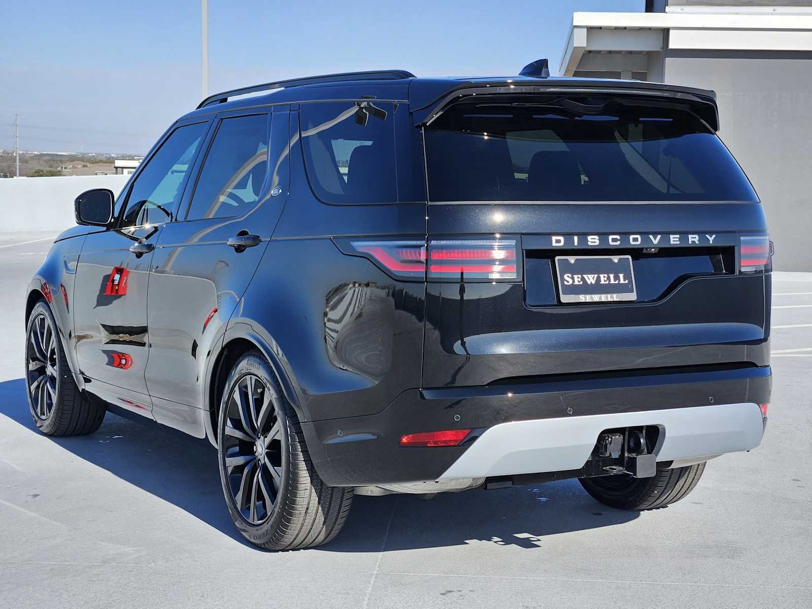 2026 Land Rover Discovery Gemini Edition - Photo 7