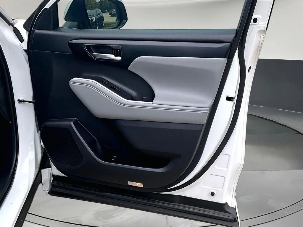 2024 Toyota Highlander XLE - Photo 32