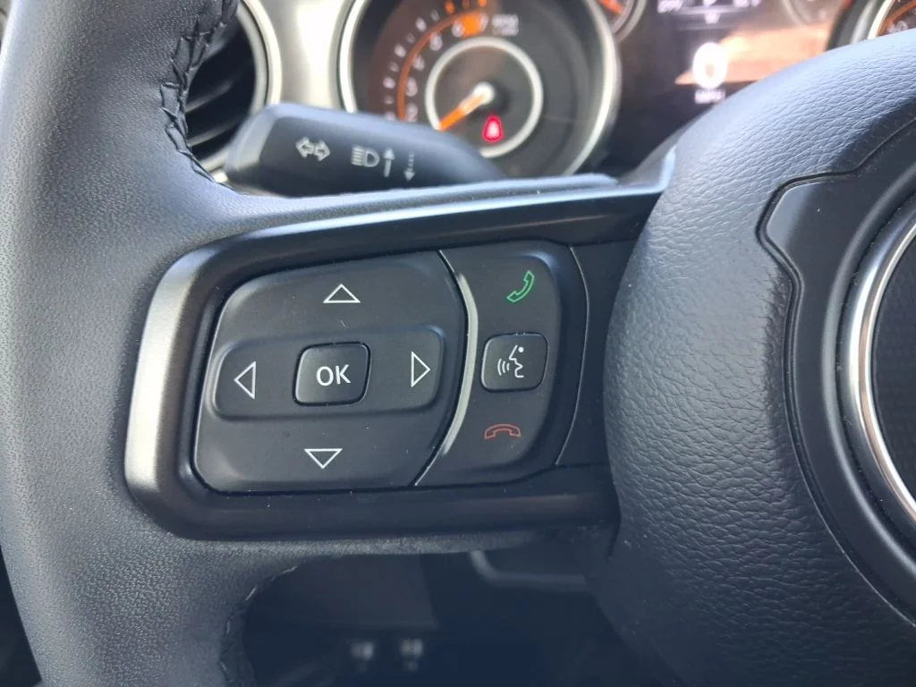 Used 2023 Black Jeep Sport S image 28