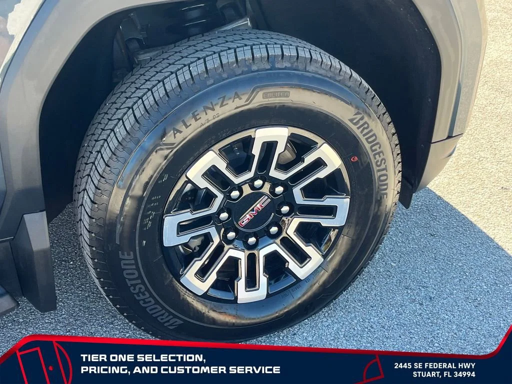 New 2026 Deep Ocean Metallic GMC Elevation Extended Range image 21