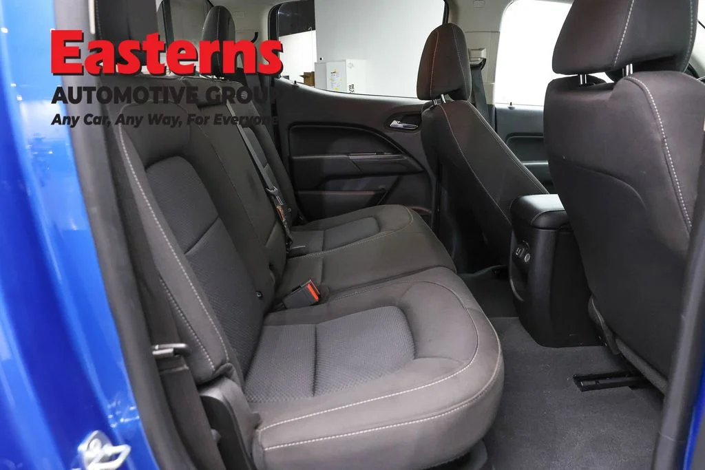 Used 2022 Blue Chevrolet LT image 23