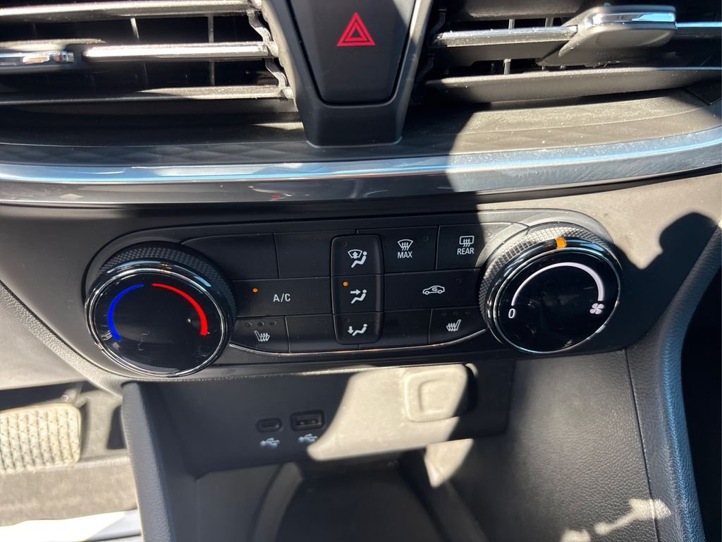 Used 2024 Red Buick Preferred image 30