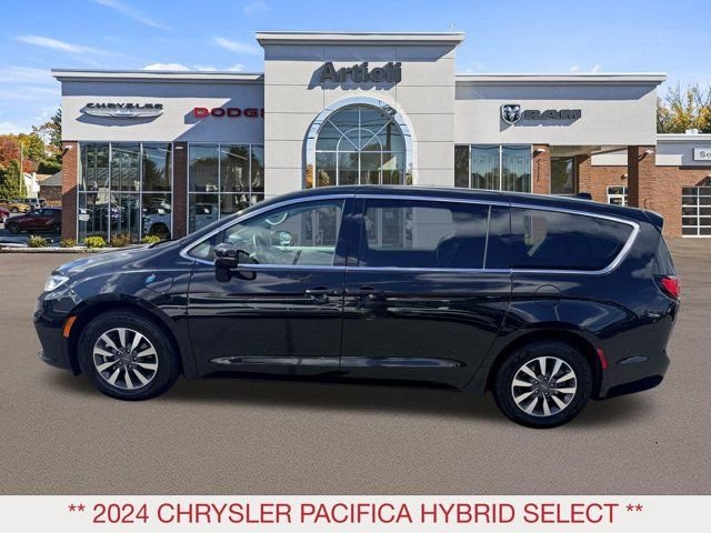 Used 2024 Black Chrysler Select image 5