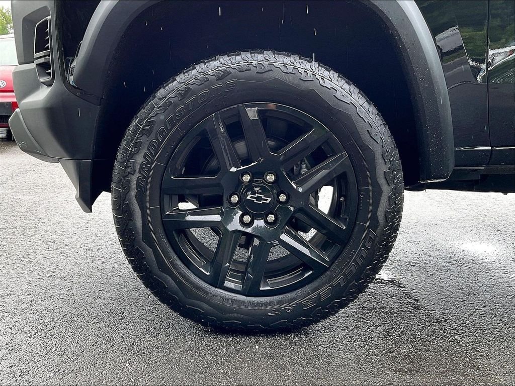 Used 2024 Black Chevrolet Trail Boss image 22