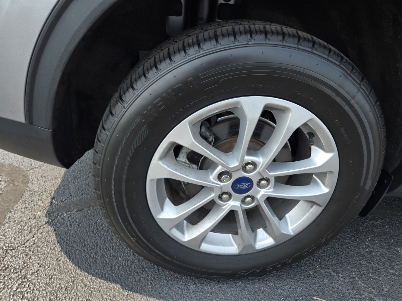Used 2022  Ford SE image 42