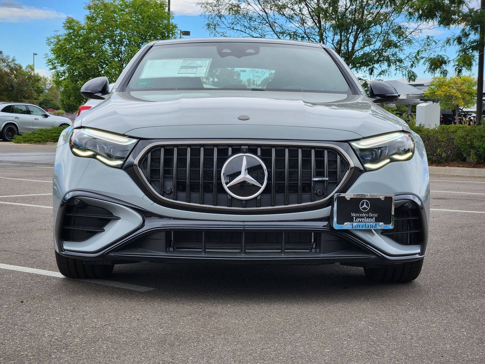 New 2027 MANUFAKTUR Alpine Grey Mercedes-Benz AMG® E 53 4MATIC image 3