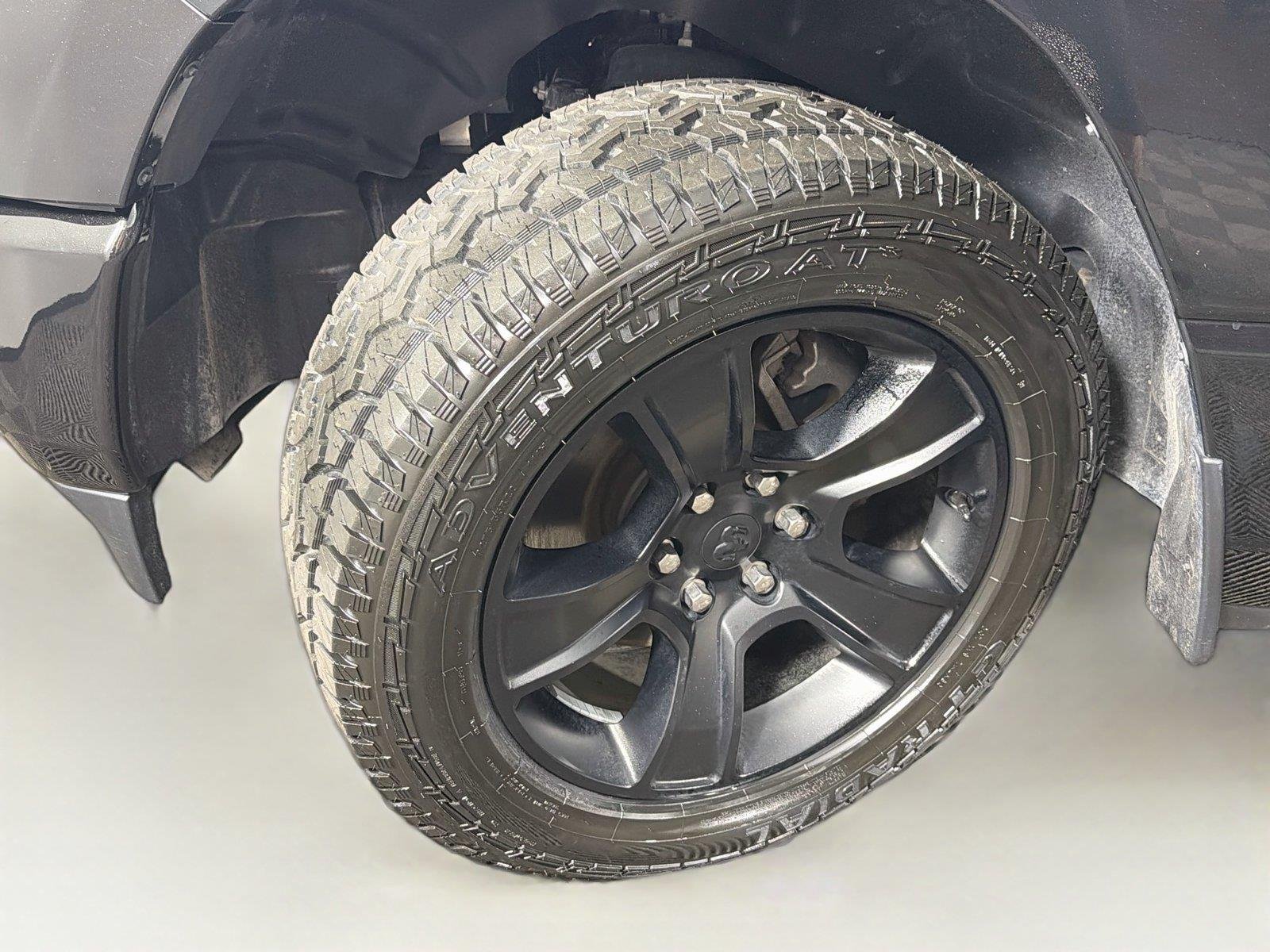 Used 2023 Diamond Black Crystal Pearlcoat Ram Big Horn image 38