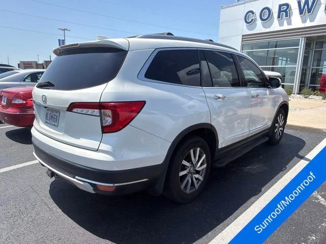 Used 2019 White Diamond Pearl Honda EX-L image 4