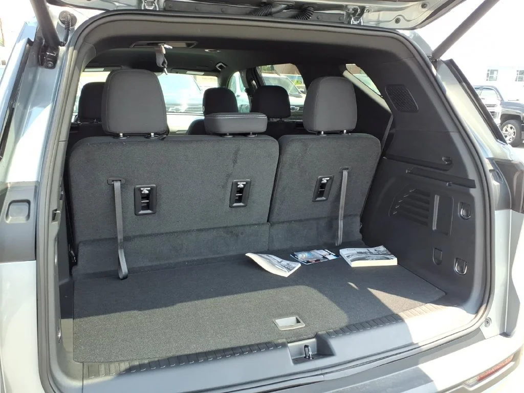 2026 Chevrolet Traverse LT - Photo 31