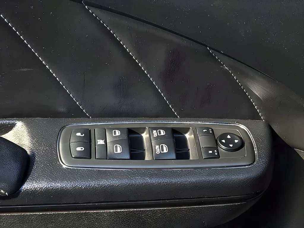 2019 Dodge Charger GT - Photo 22