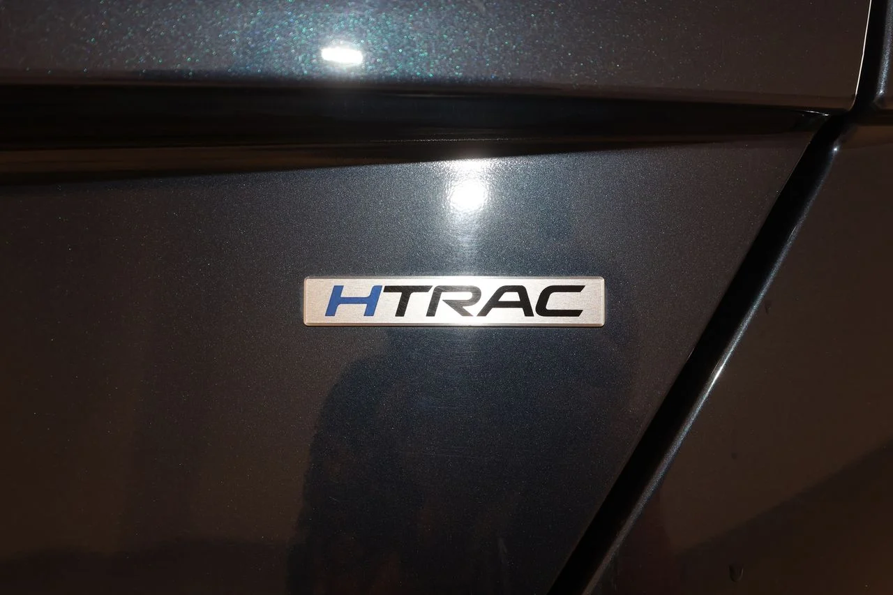 Used 2025 Blue Hyundai SEL image 34