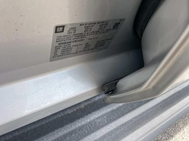 Used 2015 Silver Ice Metallic Chevrolet LS image 29