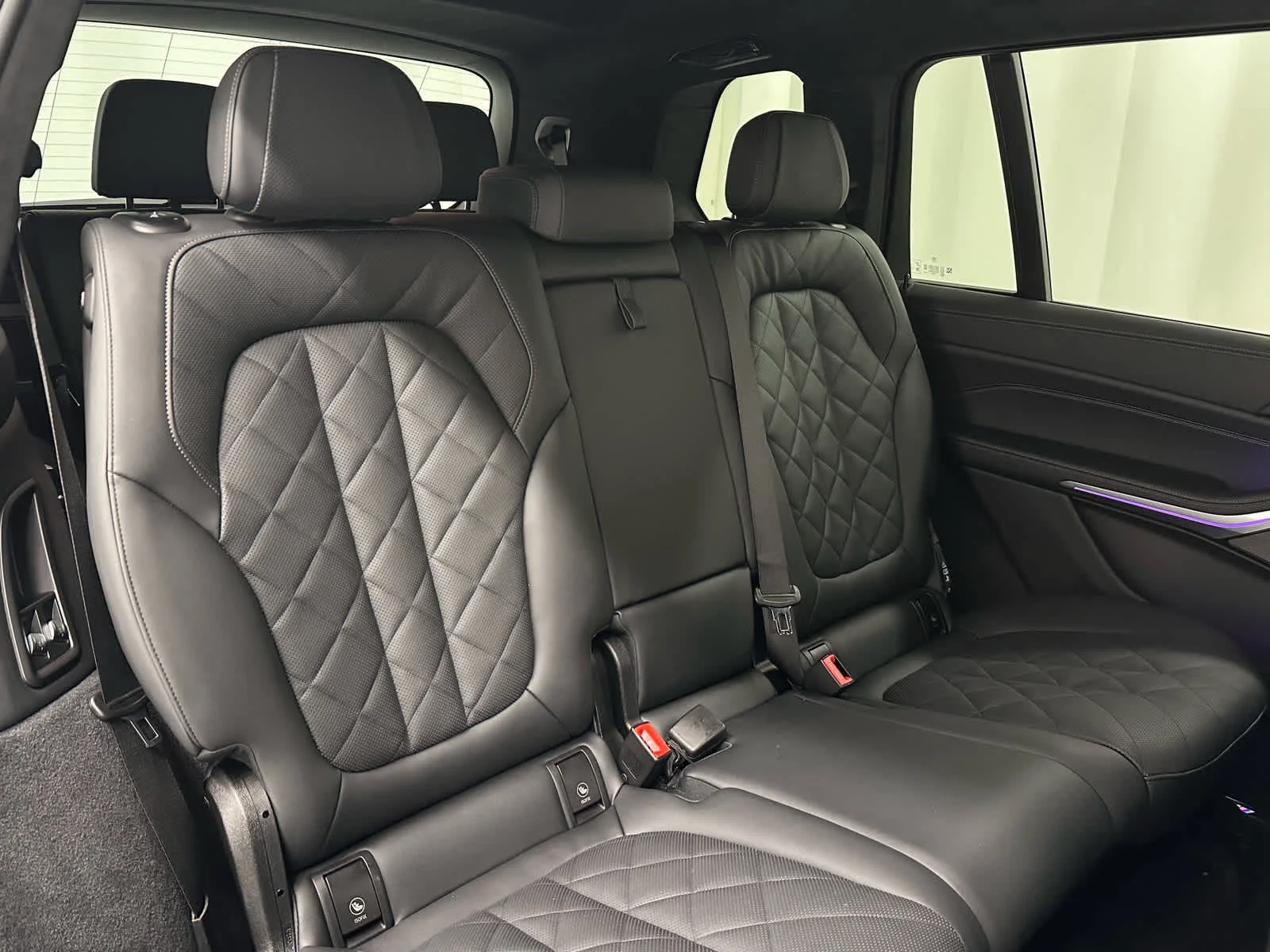 2026 BMW X7 M60i - Photo 23