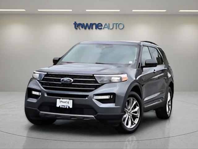 Used 2023 Gray Ford XLT image 10
