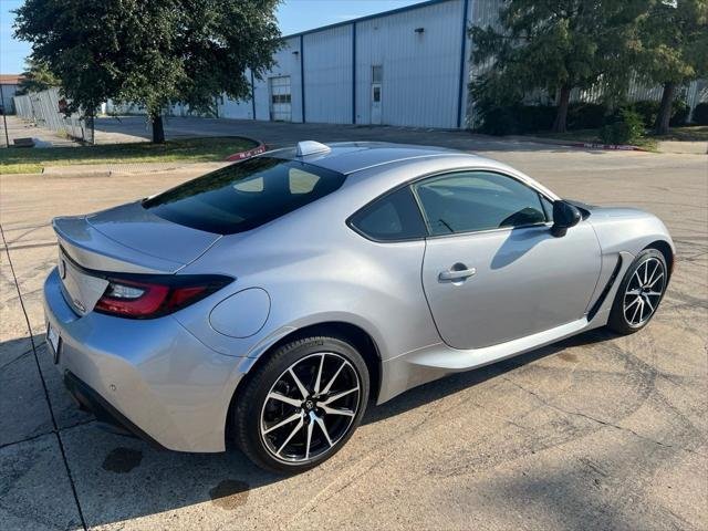 Certified Used 2022 STEEL Toyota  image 12