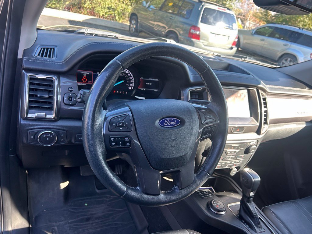 Used 2019 Magnetic Ford Lariat image 21
