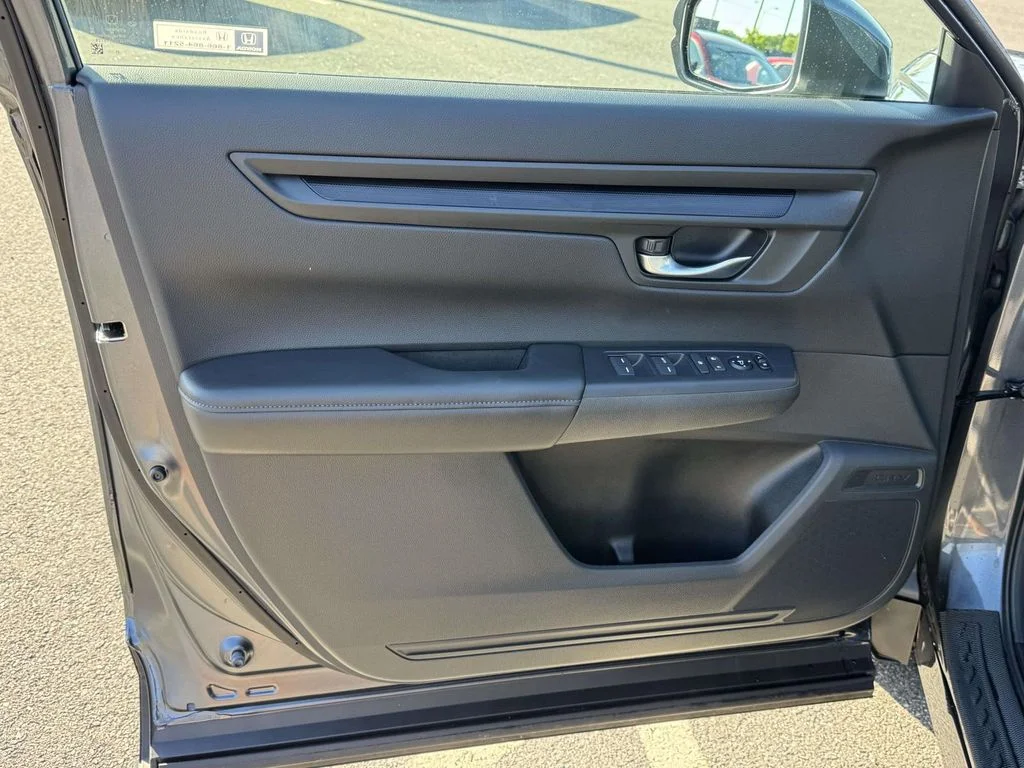 2026 Honda CR-V LX - Photo 26