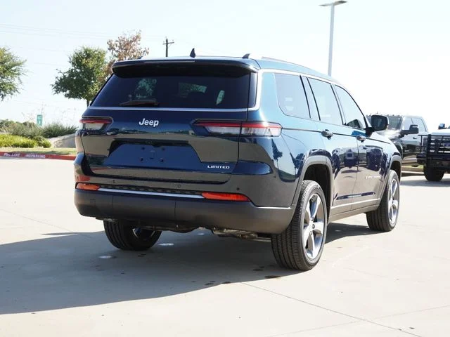 New 2026 Fathom Blue Pearl-Coat Exterior Paint Jeep Limited image 9