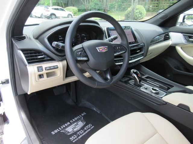 Used 2024 White Cadillac Premium Luxury image 18