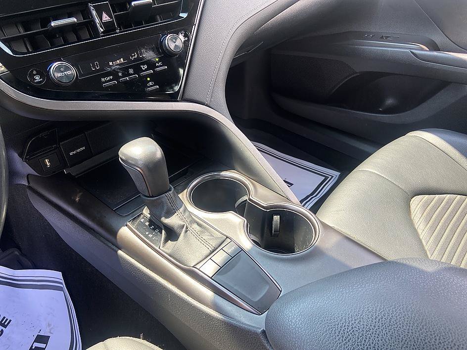 Used 2023 Celestial Silver Metallic Toyota SE image 15